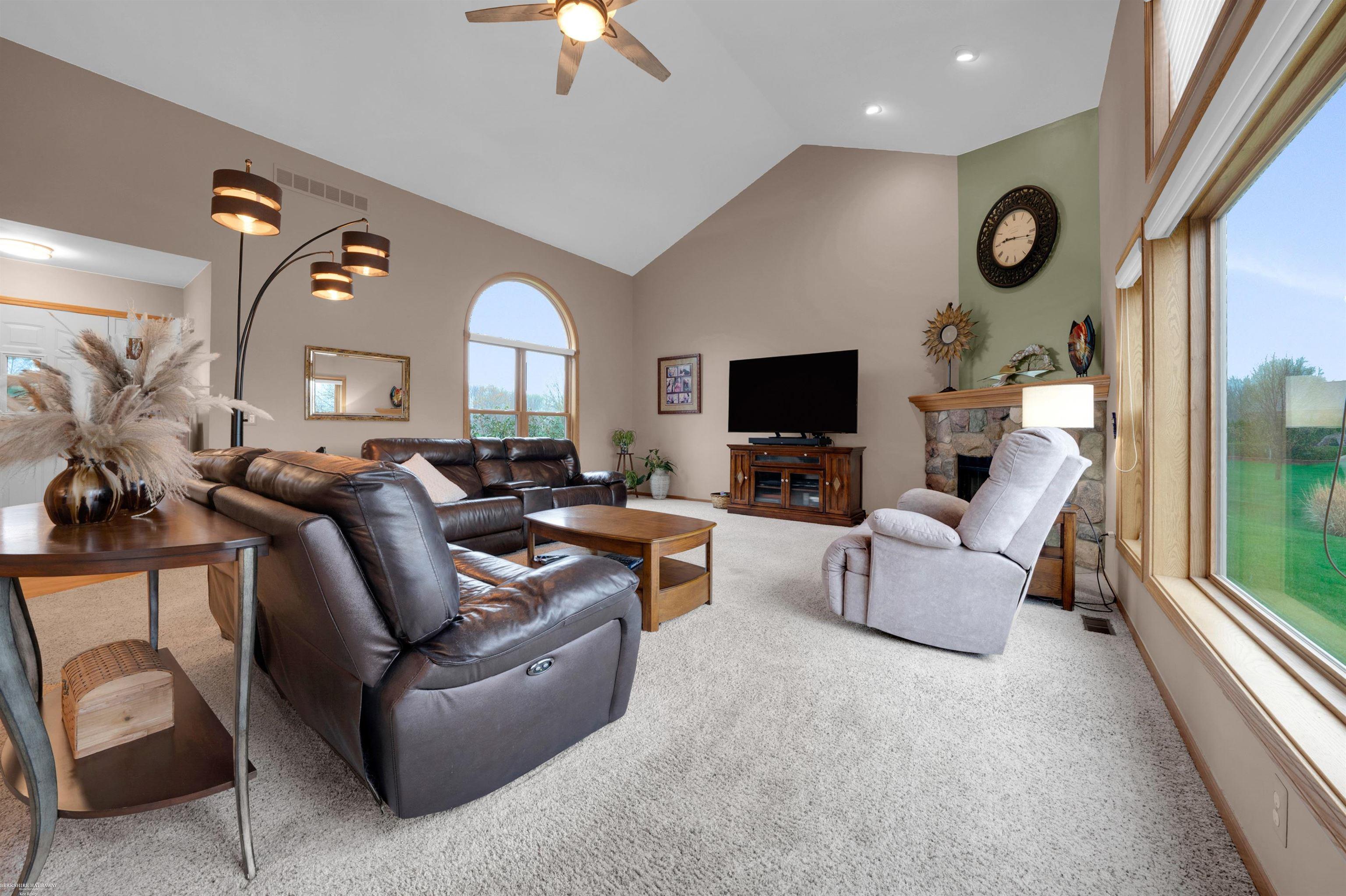 72608 Oxal Point Romeo, MI 48065 - Photo 20 of 56