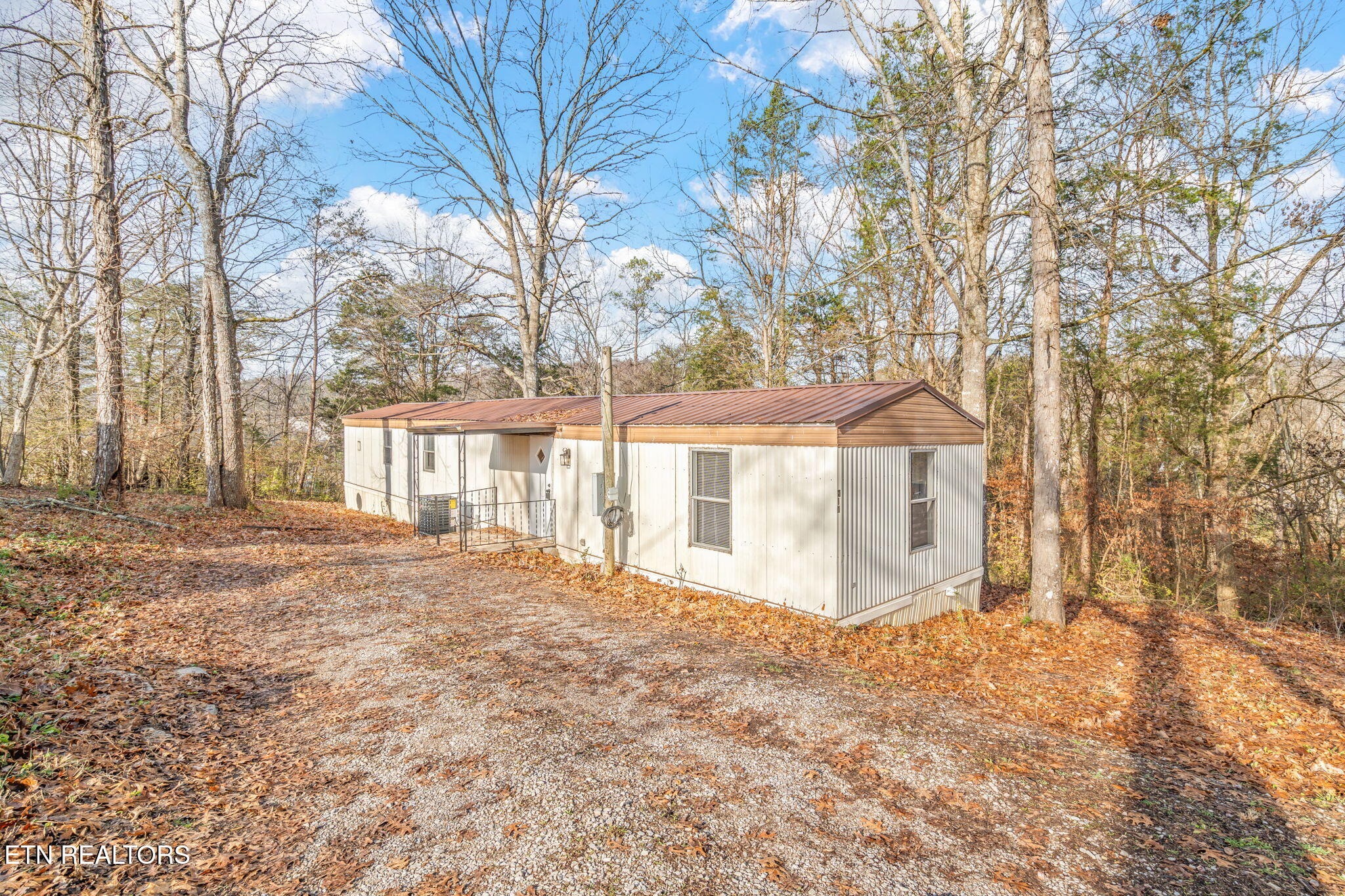 817 Vanessa Way Heiskell, TN 37754 - Photo 25 of 31 2-web-or-mls-817 Vanessa Way-3