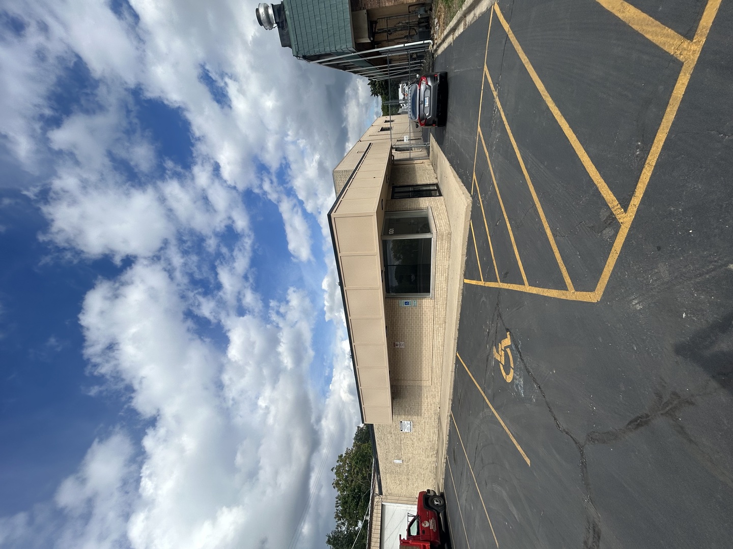 1001 Aurora Avenue, Unit A Aurora, IL 60505 - Photo 1 of 8 a view of entryway
