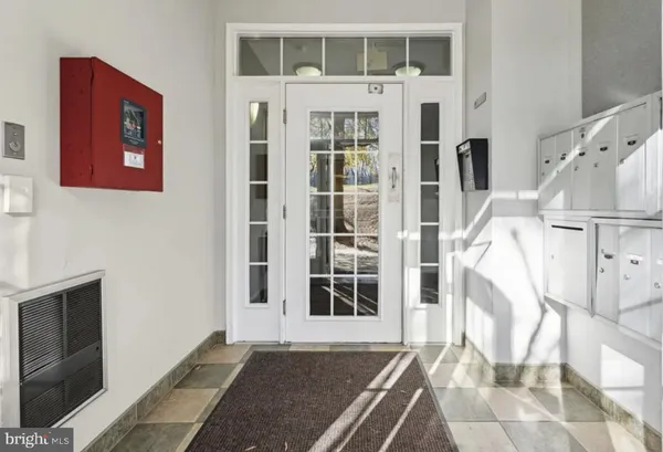 $3,100 | 4151 Castlecary Lane, Fairfax, VA 22030