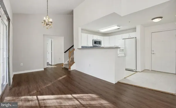$3,100 | 4151 Castlecary Lane, Fairfax, VA 22030