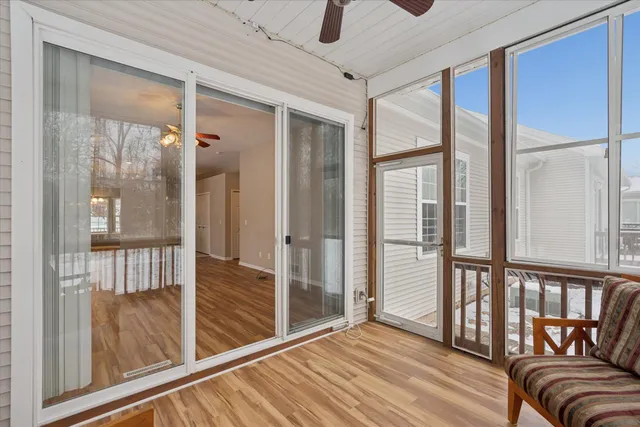 $264,900 | 913 Oakbrook Drive, Jackson, MI 49203