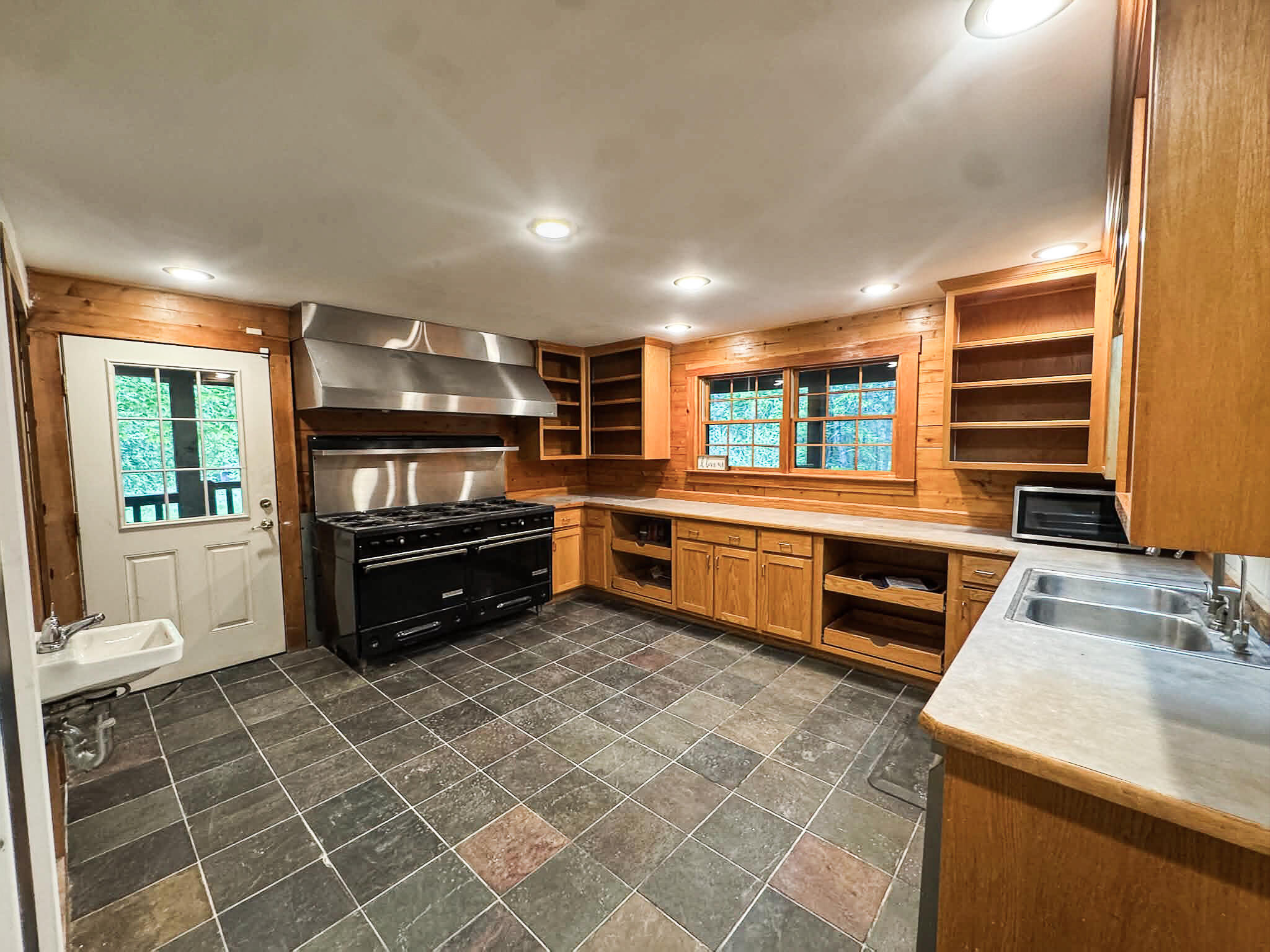 385 Johnson Flat Road Pittsfield, ME 04927 - Photo 9 of 45 Kitchen