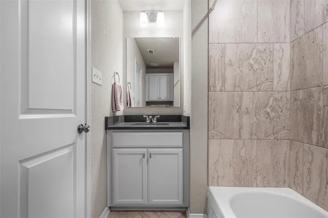 $466,000 | 11308 Gulch Drive, Lorena, TX 76655