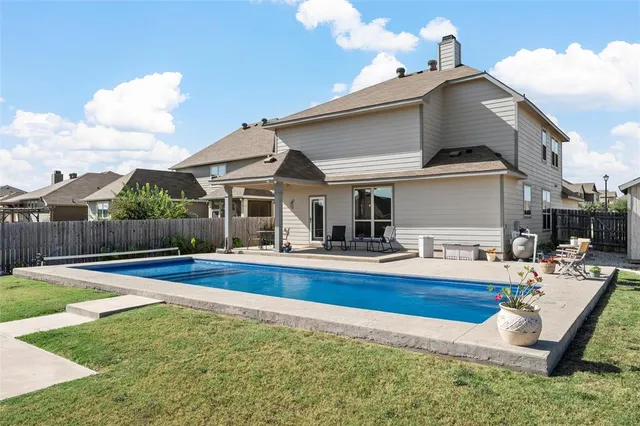 $466,000 | 11308 Gulch Drive, Lorena, TX 76655