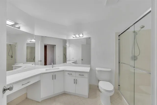 $2,600 | 4111 Coral Tree Circle, Unit 324, Coconut Creek, FL 33073