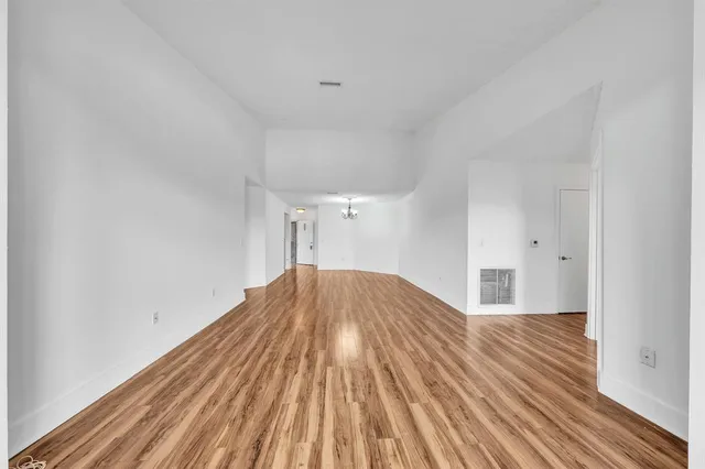 $2,600 | 4111 Coral Tree Circle, Unit 324, Coconut Creek, FL 33073