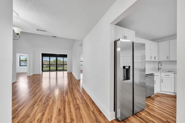 $2,600 | 4111 Coral Tree Circle, Unit 324, Coconut Creek, FL 33073