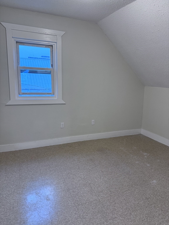 191 Walnut Street, Unit 3 Holyoke, MA 01040 - Photo 3 of 3