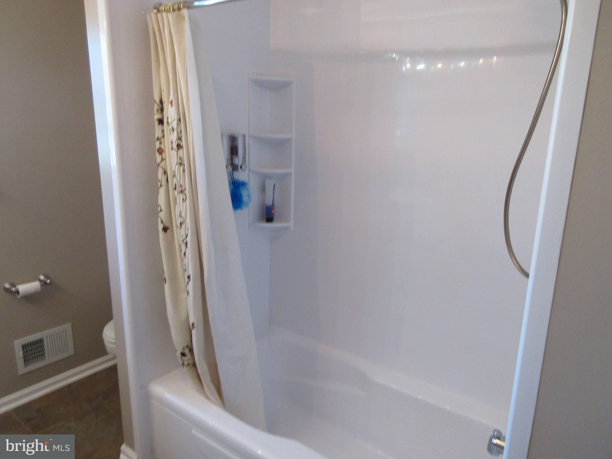 991 Church Hill Road Milford, DE 19963 - Photo 32 of 55 Hall Bath