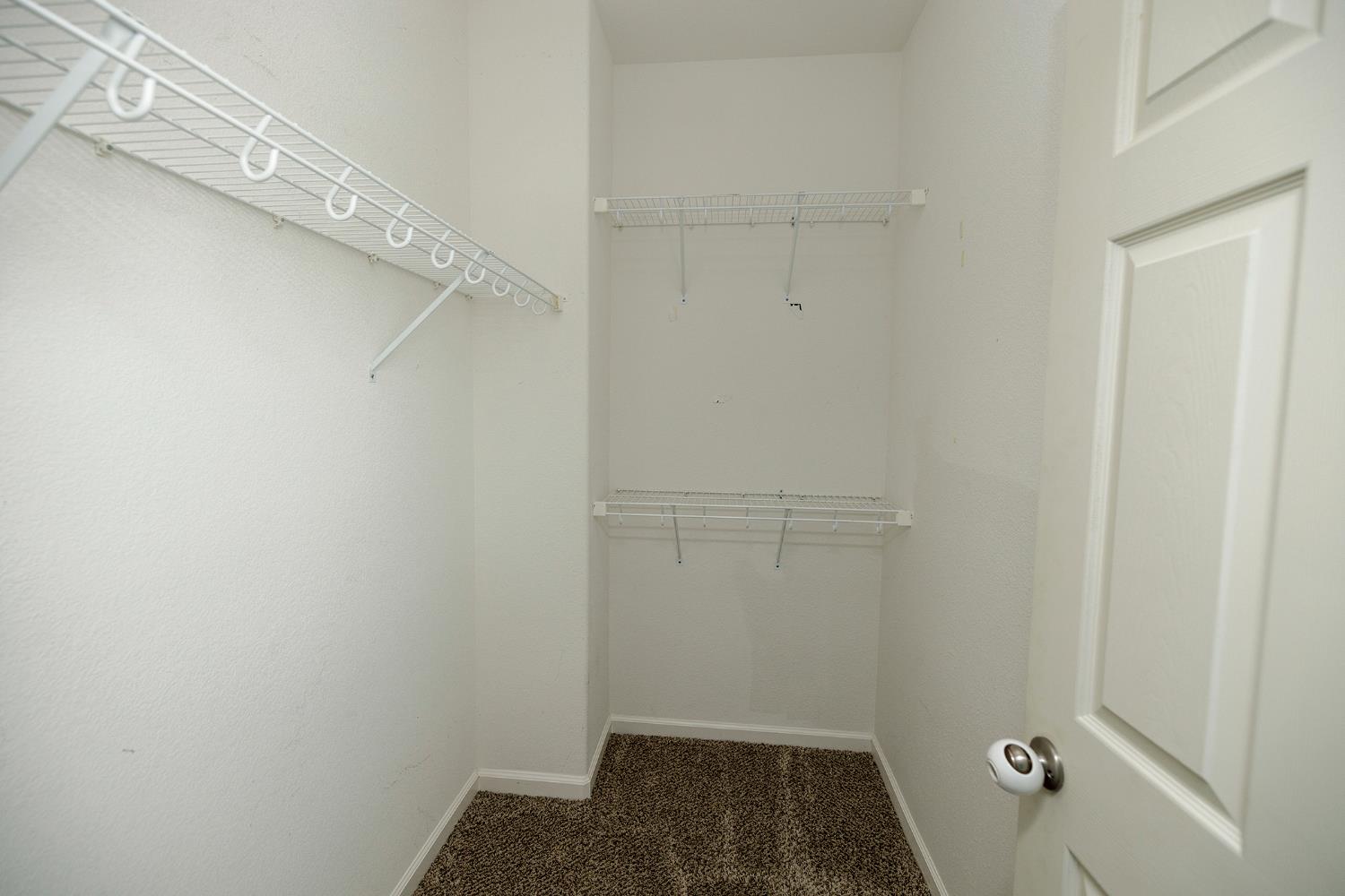 407 Northampton Way Newman, CA 95360 - Photo 33 of 65 upstairs bedroom walk in closet