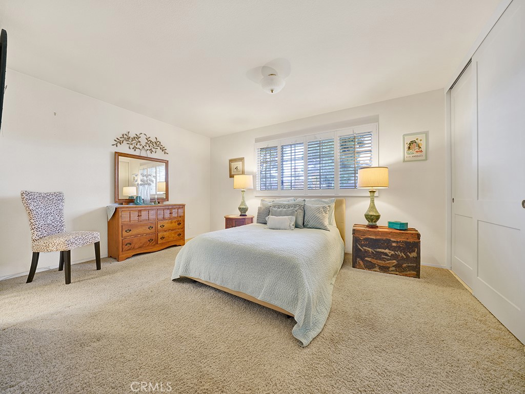5092 Berkeley Avenue Westminster, CA 92683 - Photo 31 of 39 a bedroom with furniture and window