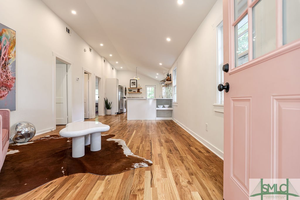 731 East 34th Street Savannah, GA 31401 - Photo 5 of 23