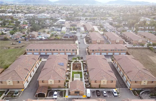 $3,200 | 16425 Arrow Boulevard, Fontana, CA 92335