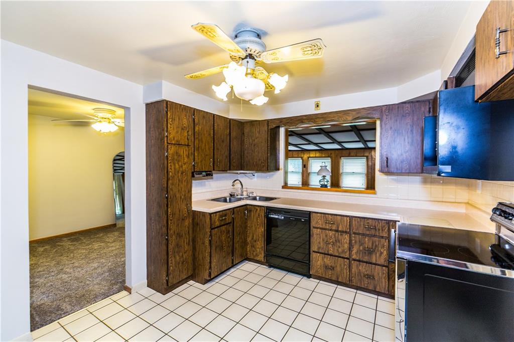 513 Spring Valley Road West Mifflin, PA 15122 - Photo 11 of 19 Gallery Image 11