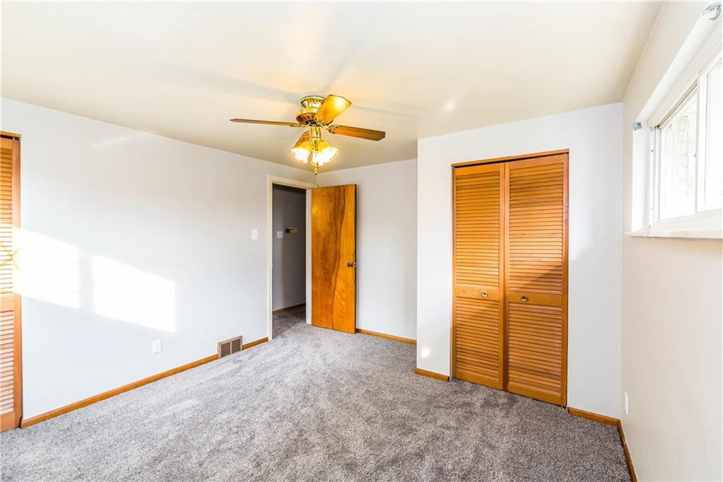 513 Spring Valley Road West Mifflin, PA 15122 - Photo 5 of 19 Gallery Image 5