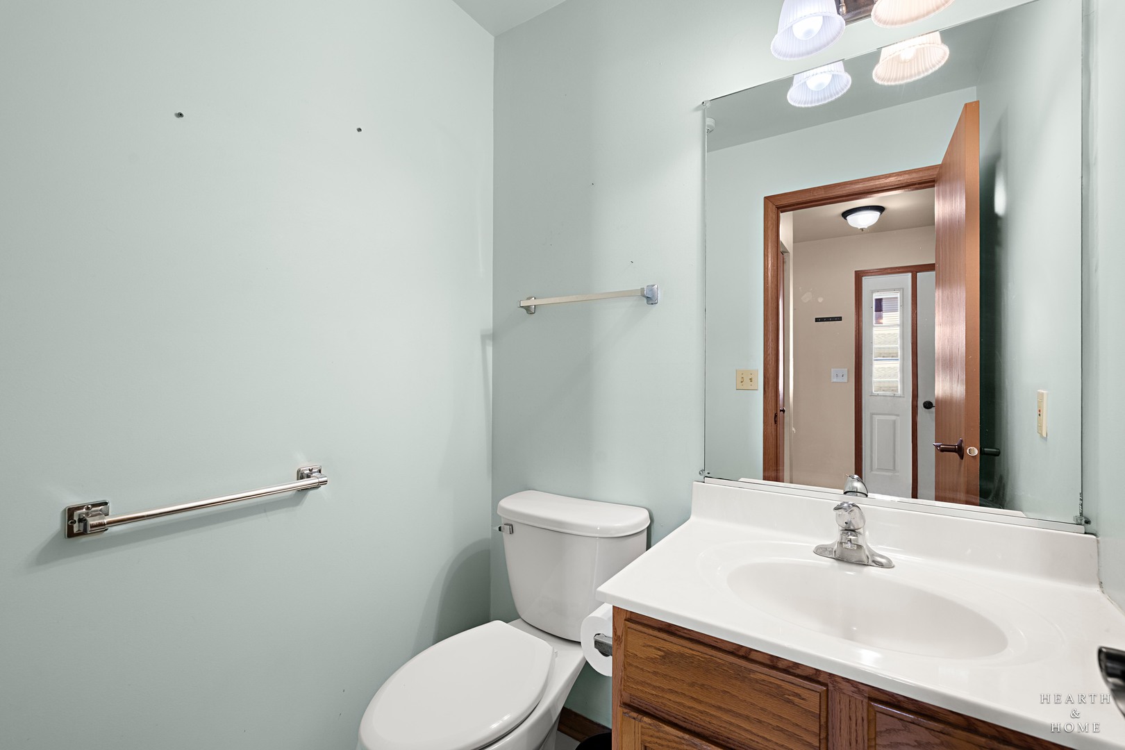 677 Silver Creek Road Woodstock, IL 60098 - Photo 9 of 27