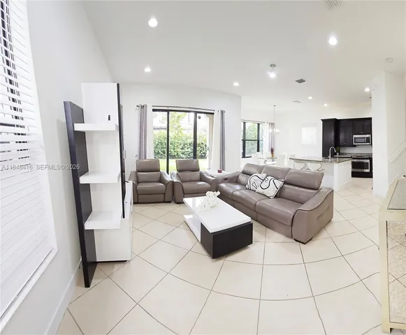 $665,000 | 3209 West 98th Place, Hialeah, FL 33018