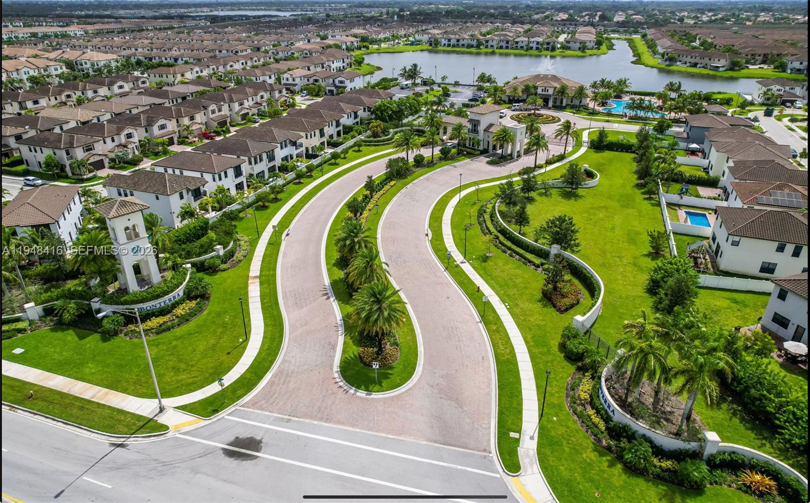 3209 West 98th Place Hialeah, FL 33018 - Photo 8 of 37