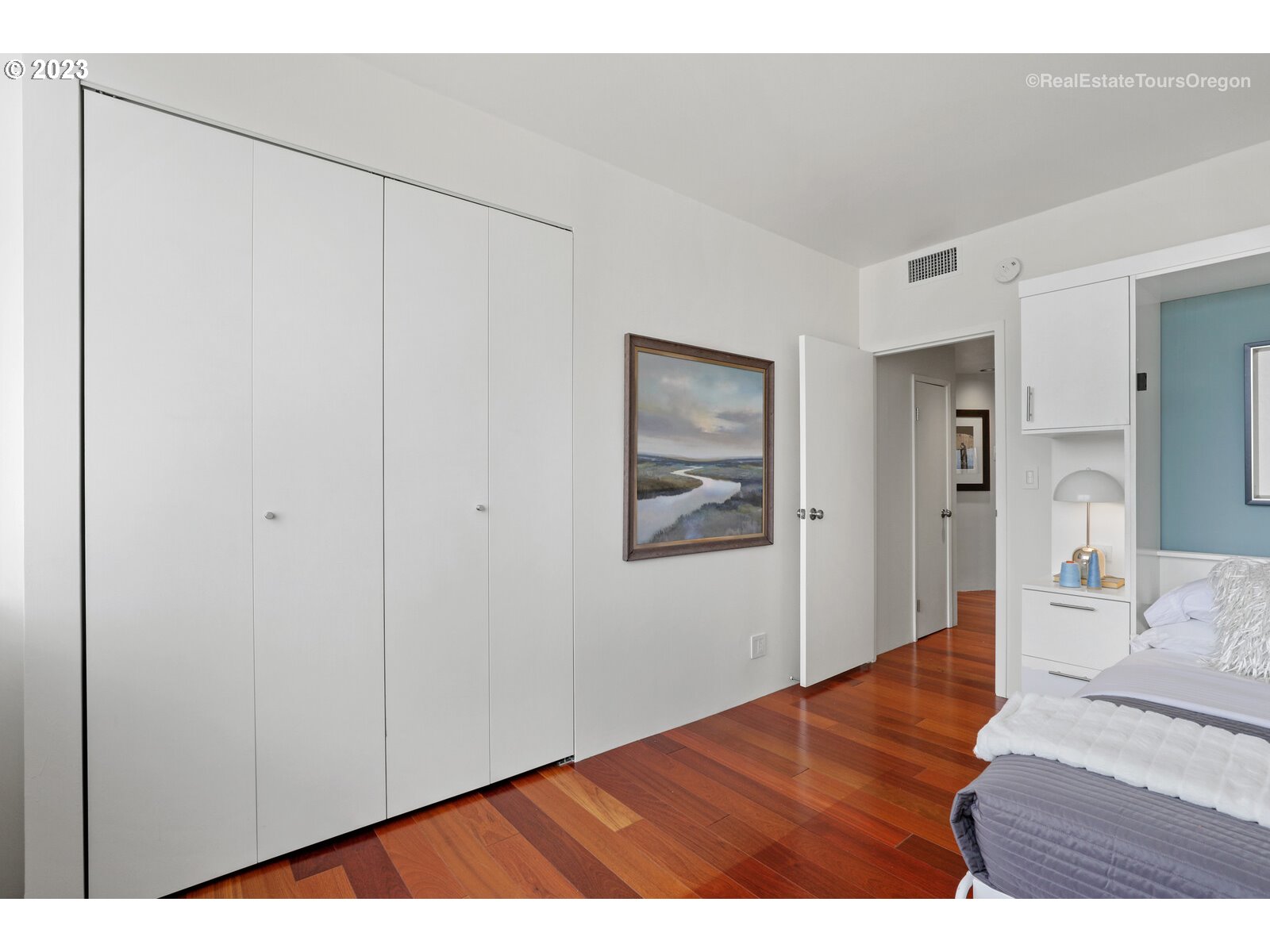 1500 Southwest 5th Avenue, Unit 2002 Portland, OR 97201 - Photo 23 of 32 Gallery Image 23