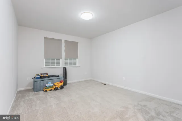 $684,900 | 128 Raven Oaks Drive, Winchester, VA 22602