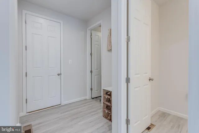 $684,900 | 128 Raven Oaks Drive, Winchester, VA 22602