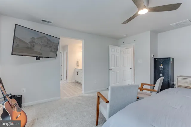 $684,900 | 128 Raven Oaks Drive, Winchester, VA 22602