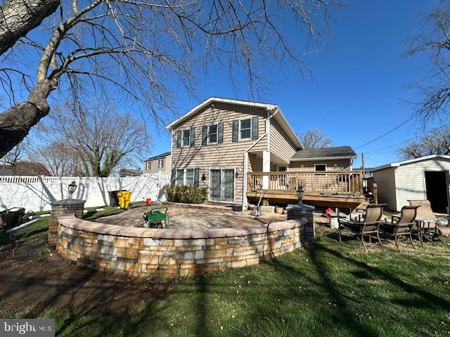 416 Sudbury Road Linthicum Heights, MD 21090 - Photo 3 of 20 Gorgeous Rounded Paver patio off Fam. Rm.