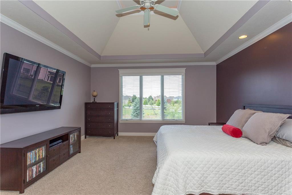 10158 Backstretch Row Fishers, IN 46040 - Photo 21 of 48 Gallery Image 21