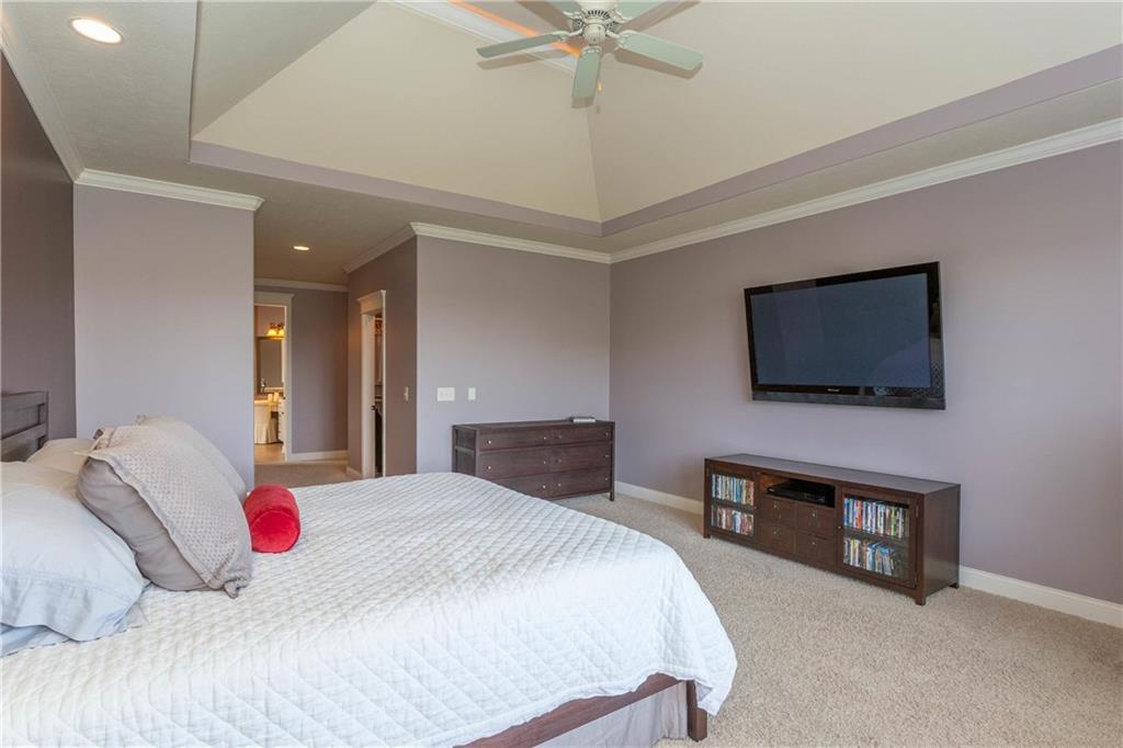 10158 Backstretch Row Fishers, IN 46040 - Photo 23 of 48 Gallery Image 23