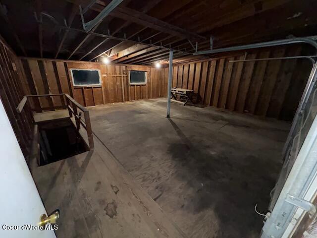 721 Hunter Street Mullan, ID 83846 - Photo 5 of 19 721 Hunter Street - Mullan