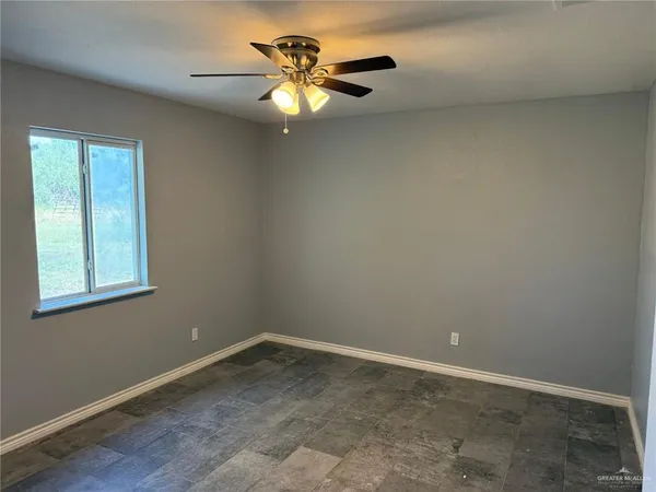 $1,650 | 2424 South Victoria Road, Donna, TX 78537