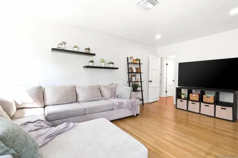 $629,000 | 760 East J Street, Ontario, CA 91764