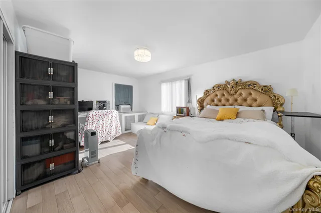 $748,900 | 11 Locust Avenue, Coram, NY 11727