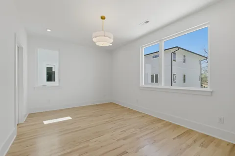 $869,900 | 1623 B Northview Avenue, Nashville, TN 37216