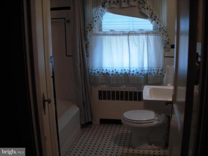 3800 Rexmere Road Baltimore, MD 21218 - Photo 15 of 23 Bath #1