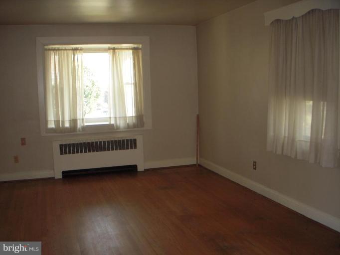 3800 Rexmere Road Baltimore, MD 21218 - Photo 6 of 23 Living Room #2