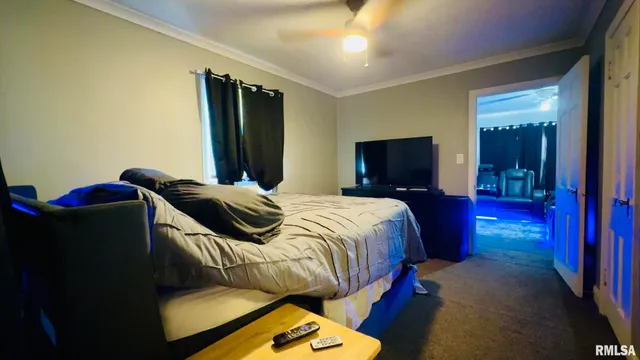 $209,900 | 419 East Church Street, Benton, IL 62812