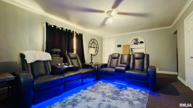 $209,900 | 419 East Church Street, Benton, IL 62812