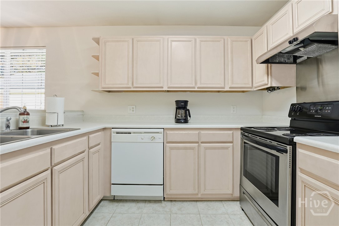 118 Trellis Way Savannah, GA 31419 - Photo 9 of 47