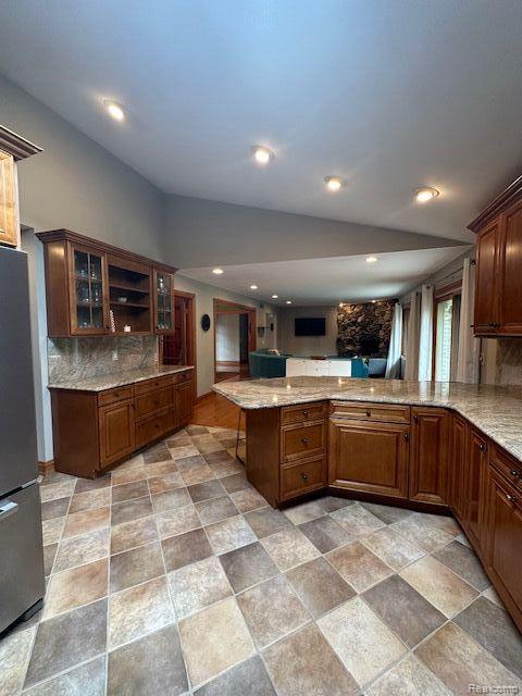 318 Ridgewood Road Rochester, MI 48306 - Photo 5 of 34 Gallery Image 5