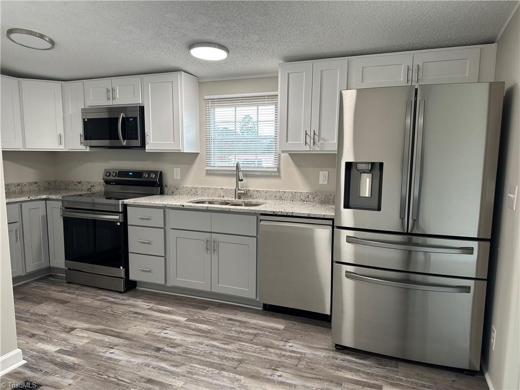 426 Frank Hulin Road Lexington, NC 27295 - Photo 13 of 24 Kitchen