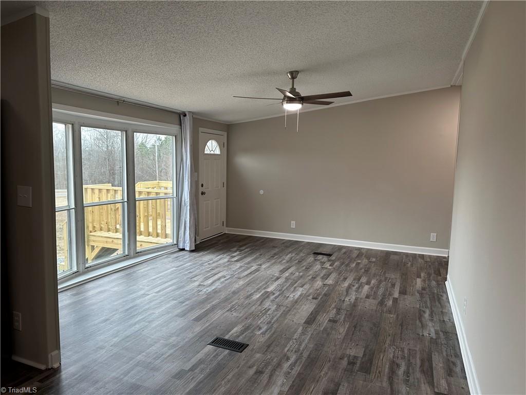 426 Frank Hulin Road Lexington, NC 27295 - Photo 8 of 24 LR