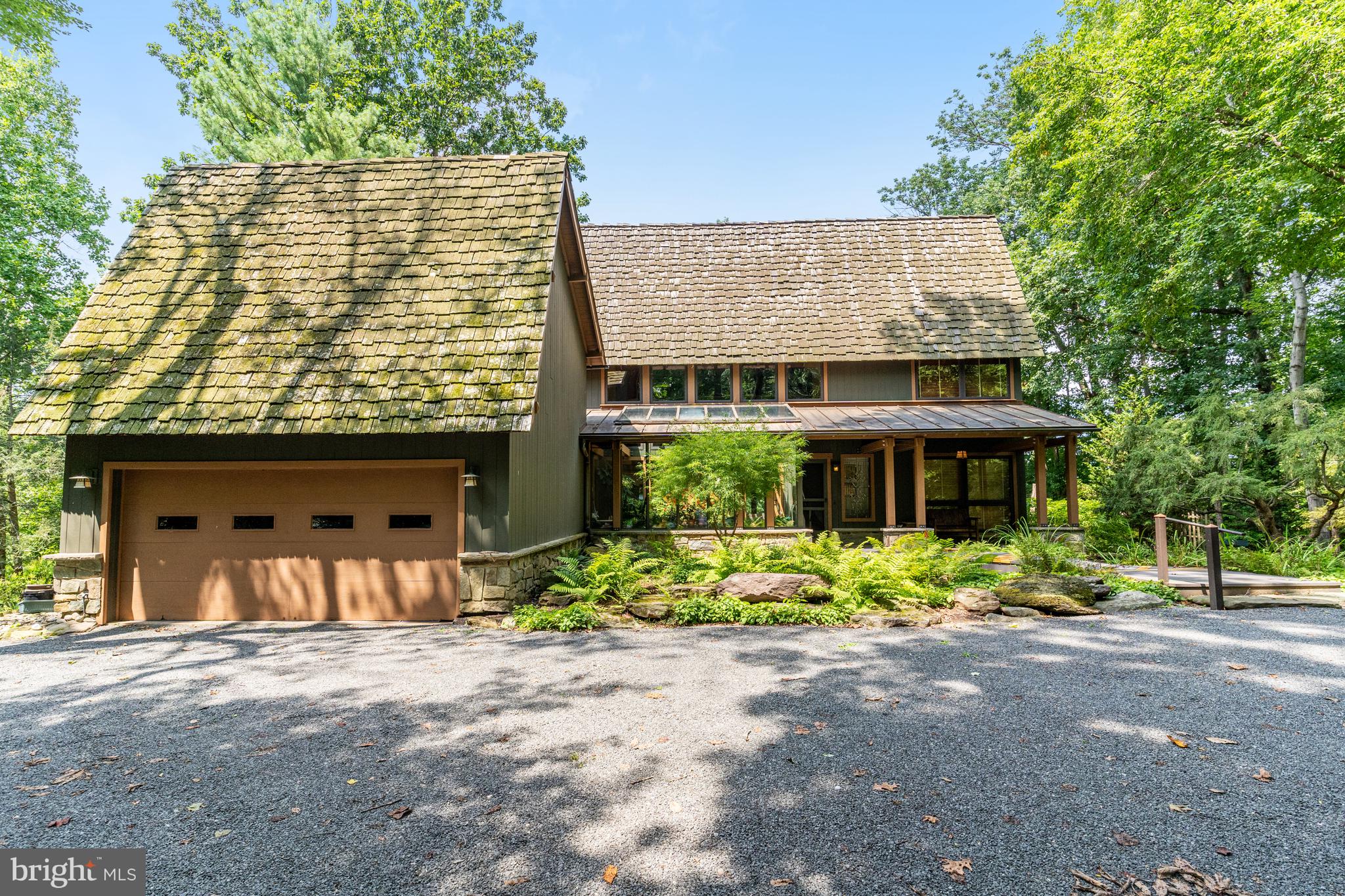 718 Bulls Neck Road McLean, VA 22102 - Photo 3 of 18