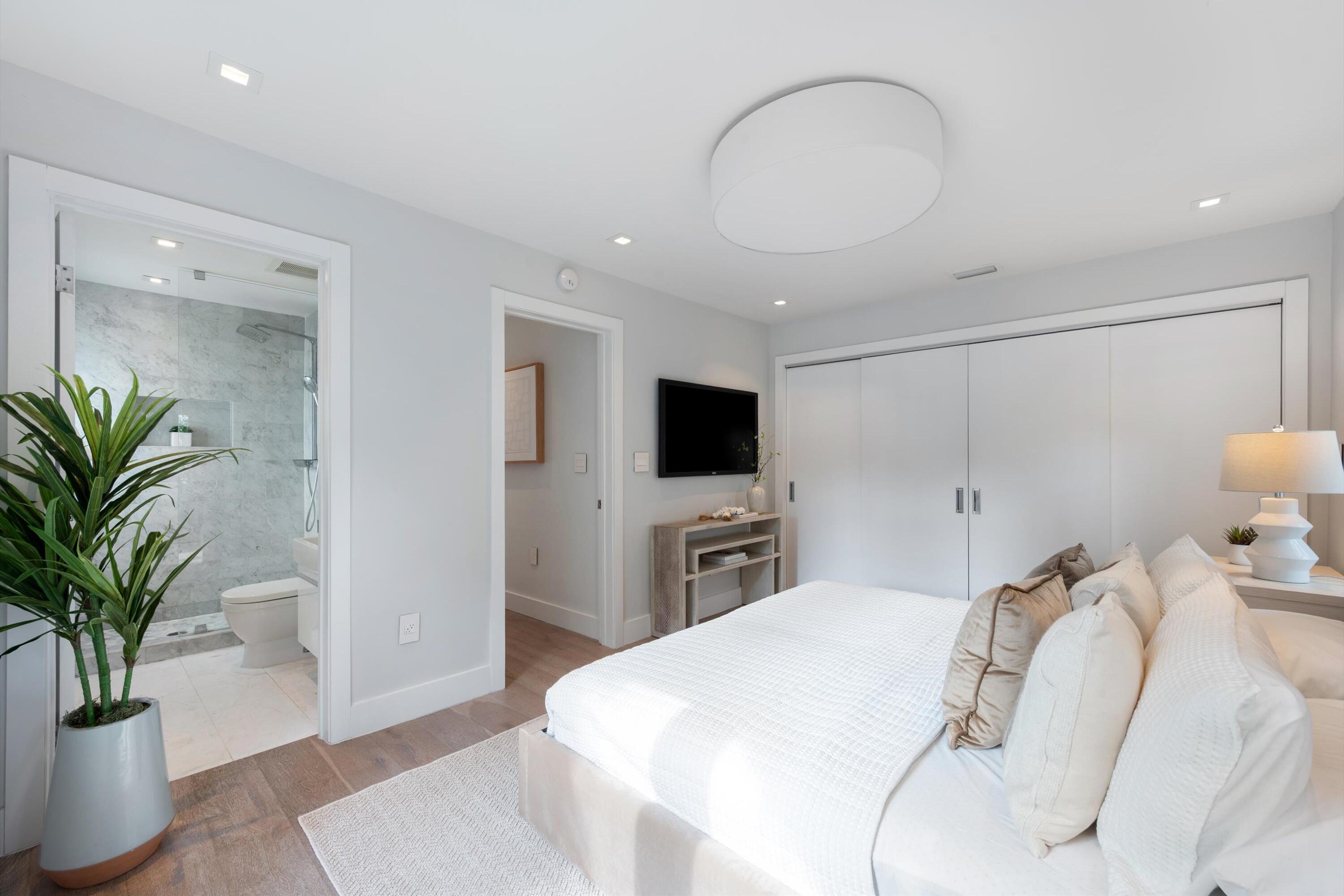 775 West 49th Street Miami Beach, FL 33140 - Photo 21 of 46 21-775 W 49th Street Miami Beach, FL-208