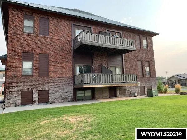 $850,000 | 2233 East A Street, Torrington, WY 82240
