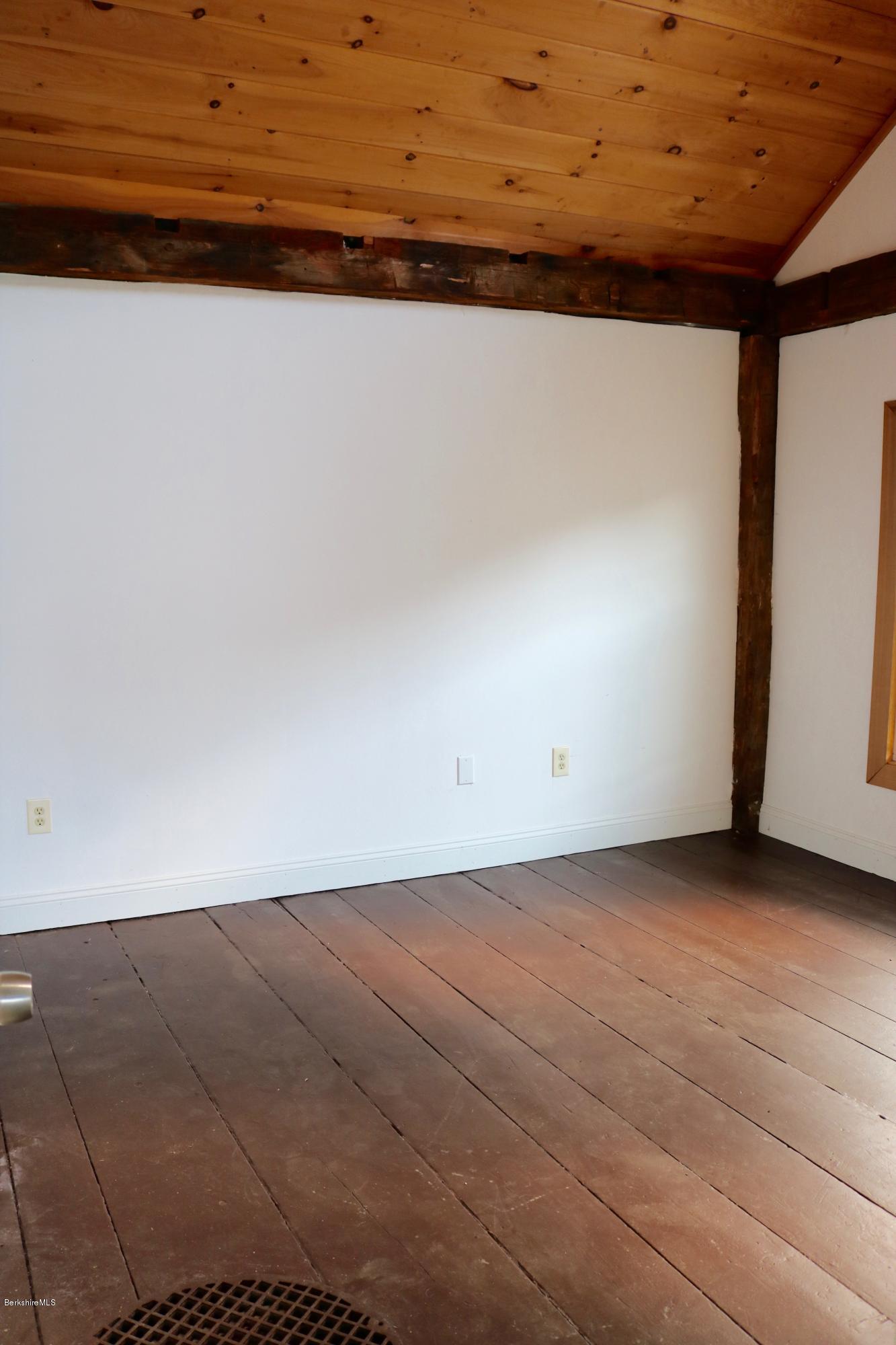 87 South Main Road Otis, MA 01253 - Photo 25 of 35 a view of a room