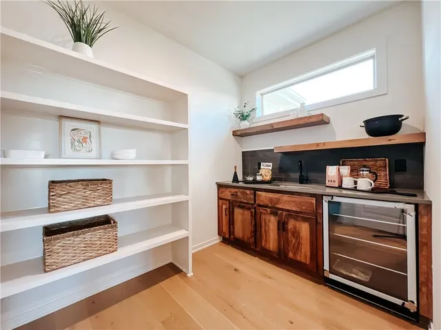 $638,000 | 2700 Northeast Wheatley Drive, Blue Springs, MO 64029