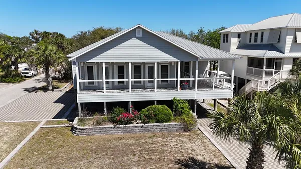 $949,900 | 210 South Palm Street, Port St. Joe, FL 32456