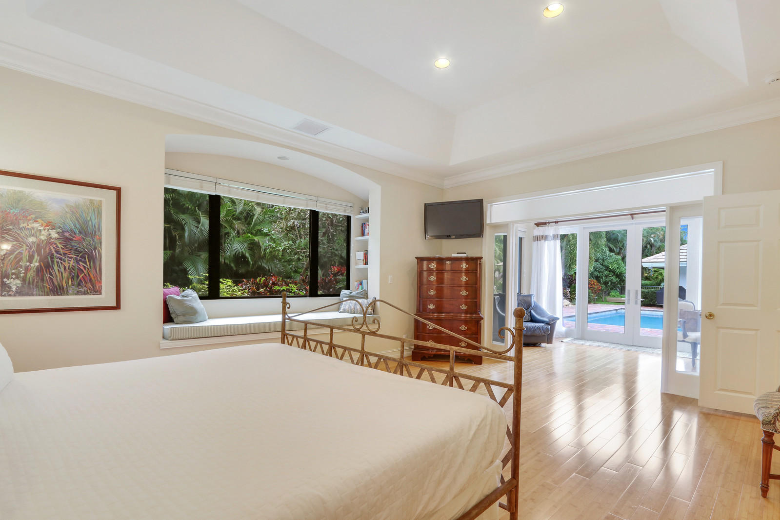 3765 Kings Way Boca Raton, FL 33434 - Photo 14 of 37 master bedroom